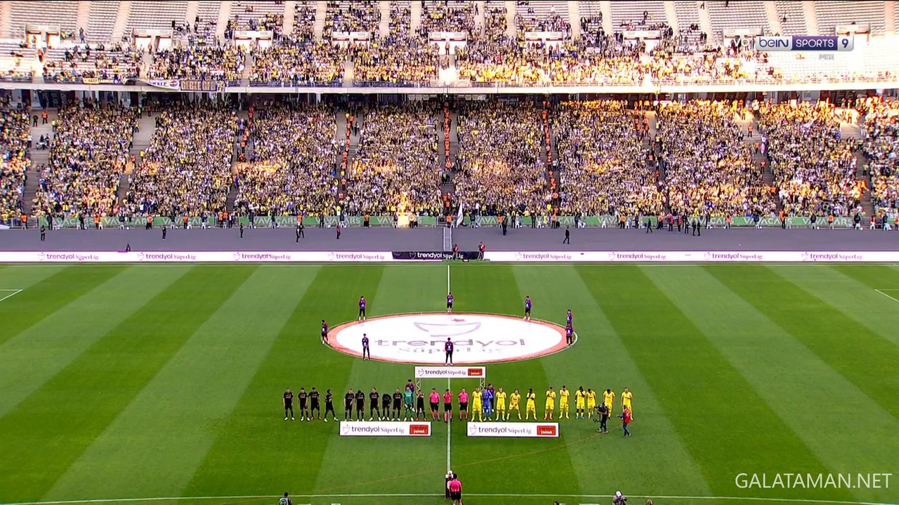 04-14_17-45-02_FR  BEIN SPORTS MAX9 FHD (EVENT ONLY)_Fatih Karagümrük vs Fenerbahçe.ts_snapshot_12.4