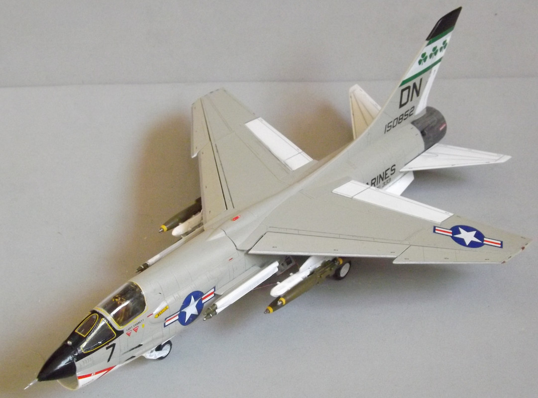 Academy_F8E_Crusader-FP