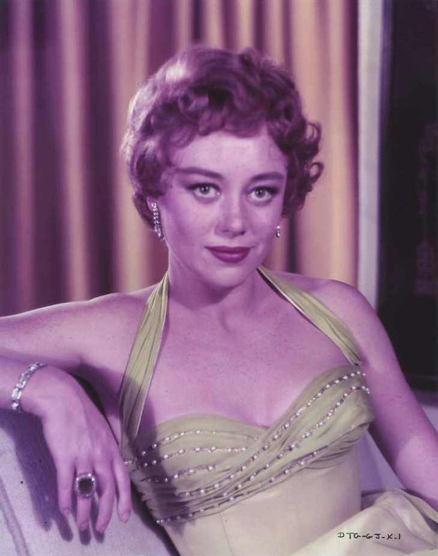 glynis_johns_a02