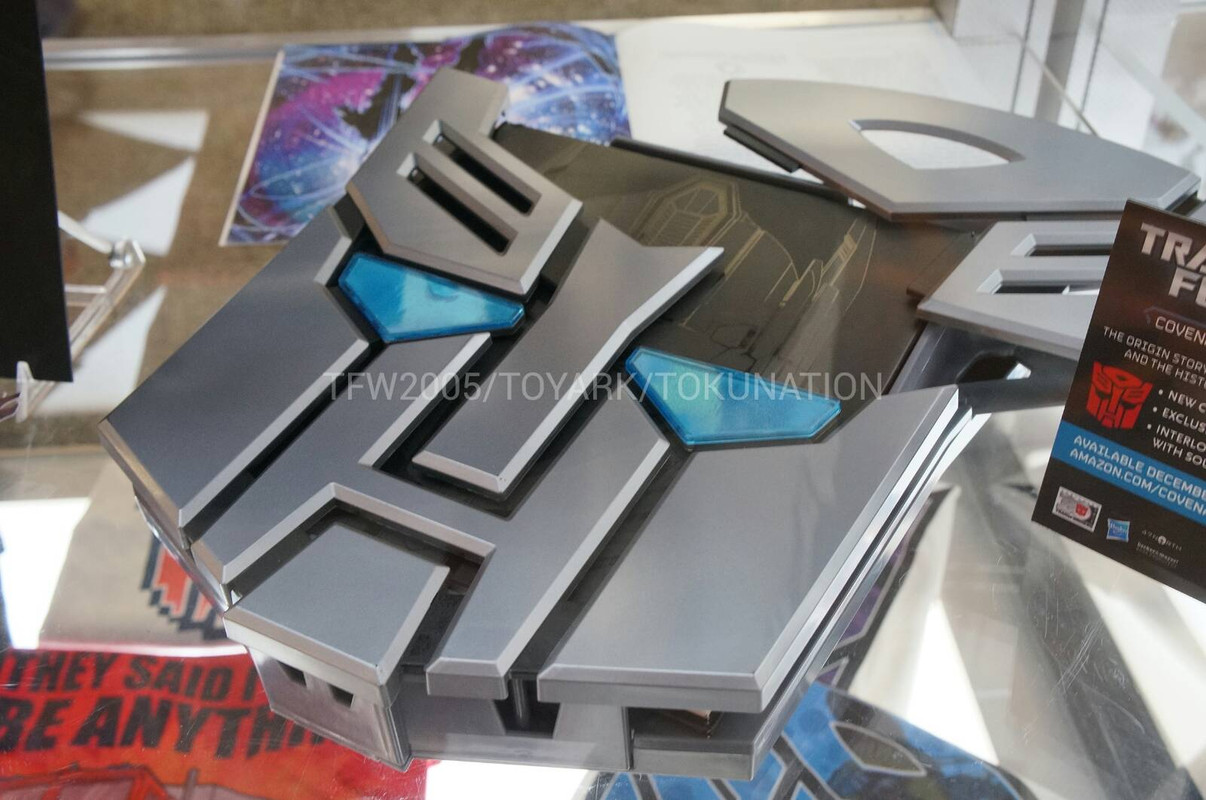 SDCC-2013-Transformers-Generations-039_137411245