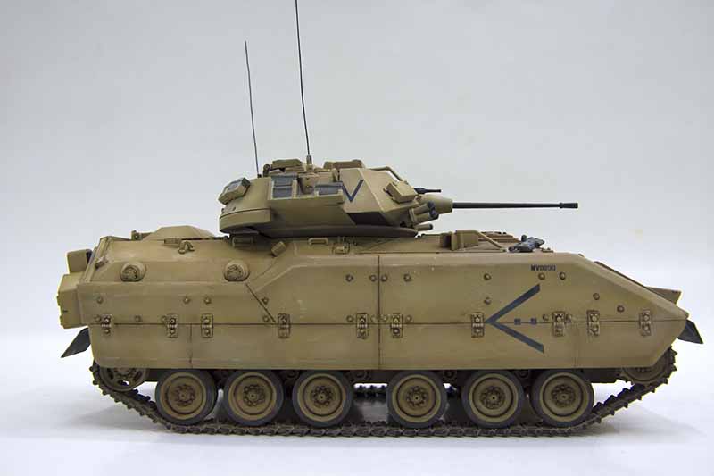 M2BRADLEY-0001