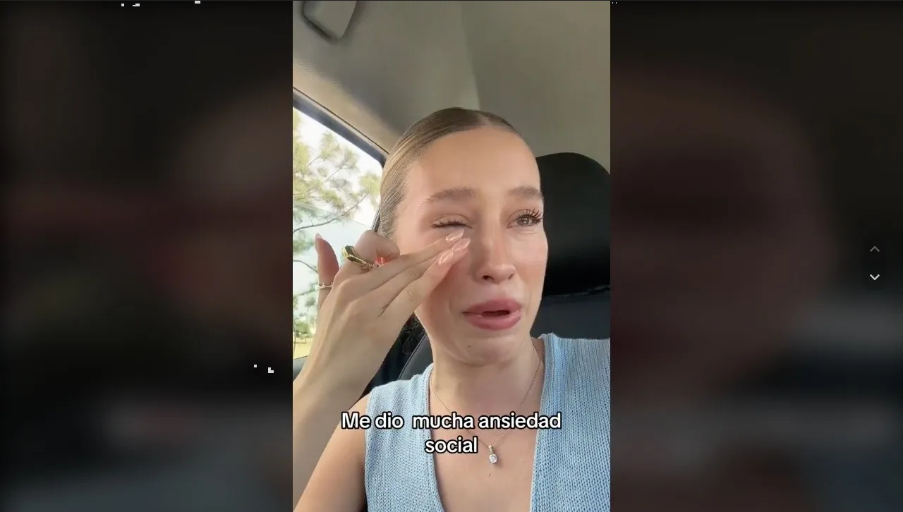 Video viral muestra la desesperación de una joven sin gasolina