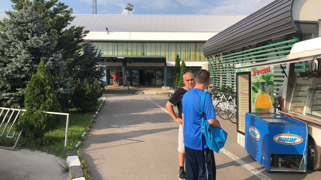 C0D9149B-DE04-42EE-808A-416DDC8E16BF