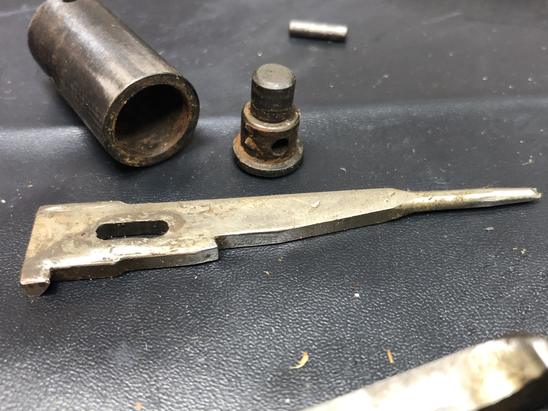 E3EDFBE3-C1EC-4708-B57B-0F405A76D34E