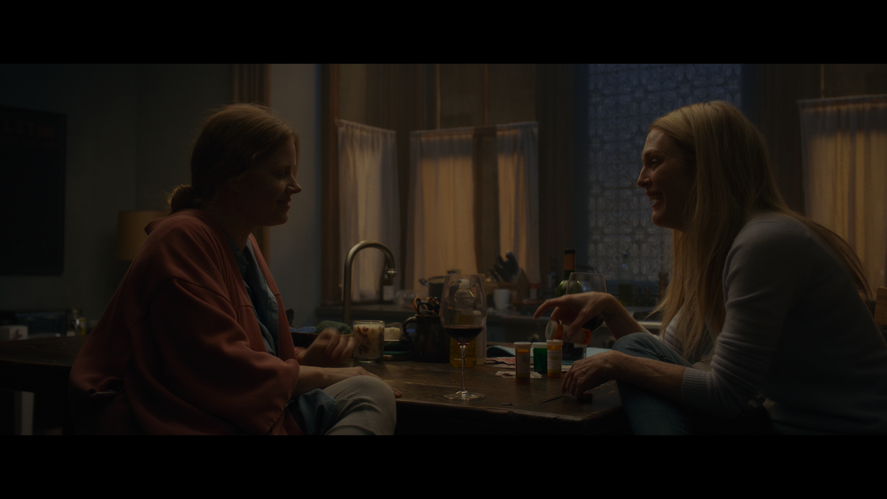The.Woman.in.the.Window.2021.2160p.NF.WEB-DL.DoVi.HDR10.H.265-Нечипорук.mkv_snapshot_00.18.43.414