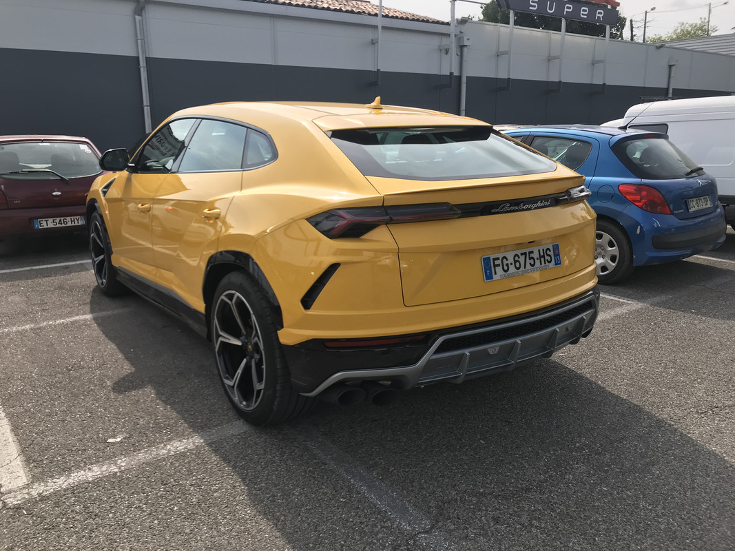 205FD667-1ED9-4122-9F92-DDB0FAEE36F6