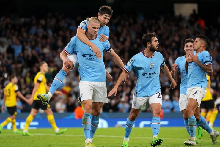 Ngoại hạng Anh “càn quét” Cúp C1: Arsenal – Man City bay cao, 4 đội vào top 8