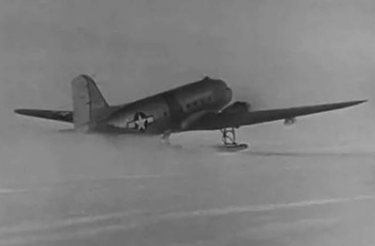 C-47-BEAST-20-000-FATHOMS-1-B-FOTOR.jpg