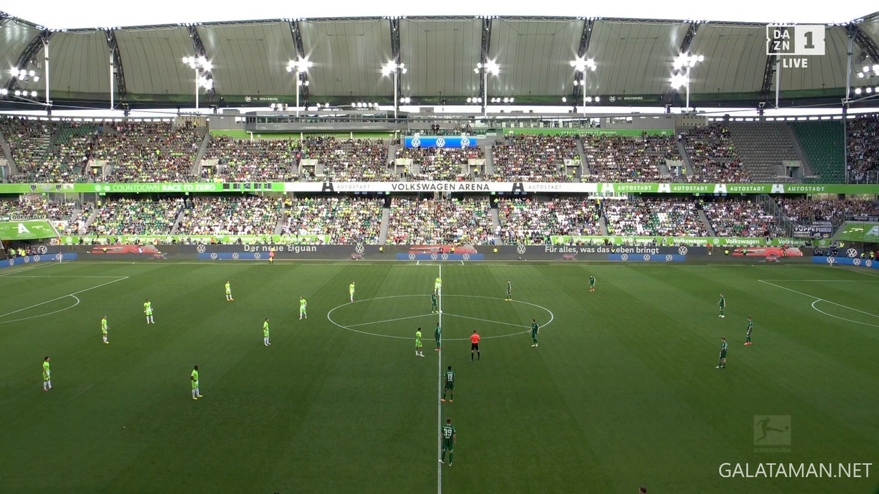 04-07_16-45-01_DAZN Bar 1 FHD DE_Wolfsburg vs Borussia Mönchengladbach.ts_snapshot_00.45.37.870