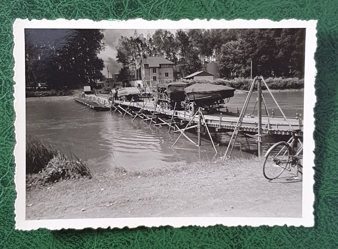 Foto,Pontonbrücke, Missy sur Yonne, 1940, Frankreich, Sd.Kfz.6, Geb.Pi.Btl.54