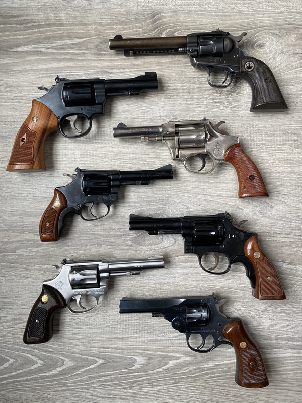 3D31BC03-F901-4E61-BAD7-E9E7906BD6FE