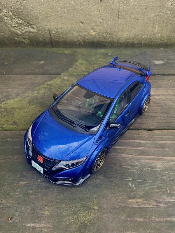エブロ　1/18 FK2 シビック Type R 1:18 Ebbro Honda Civic Type R FK2 - Crystal Black Pearl