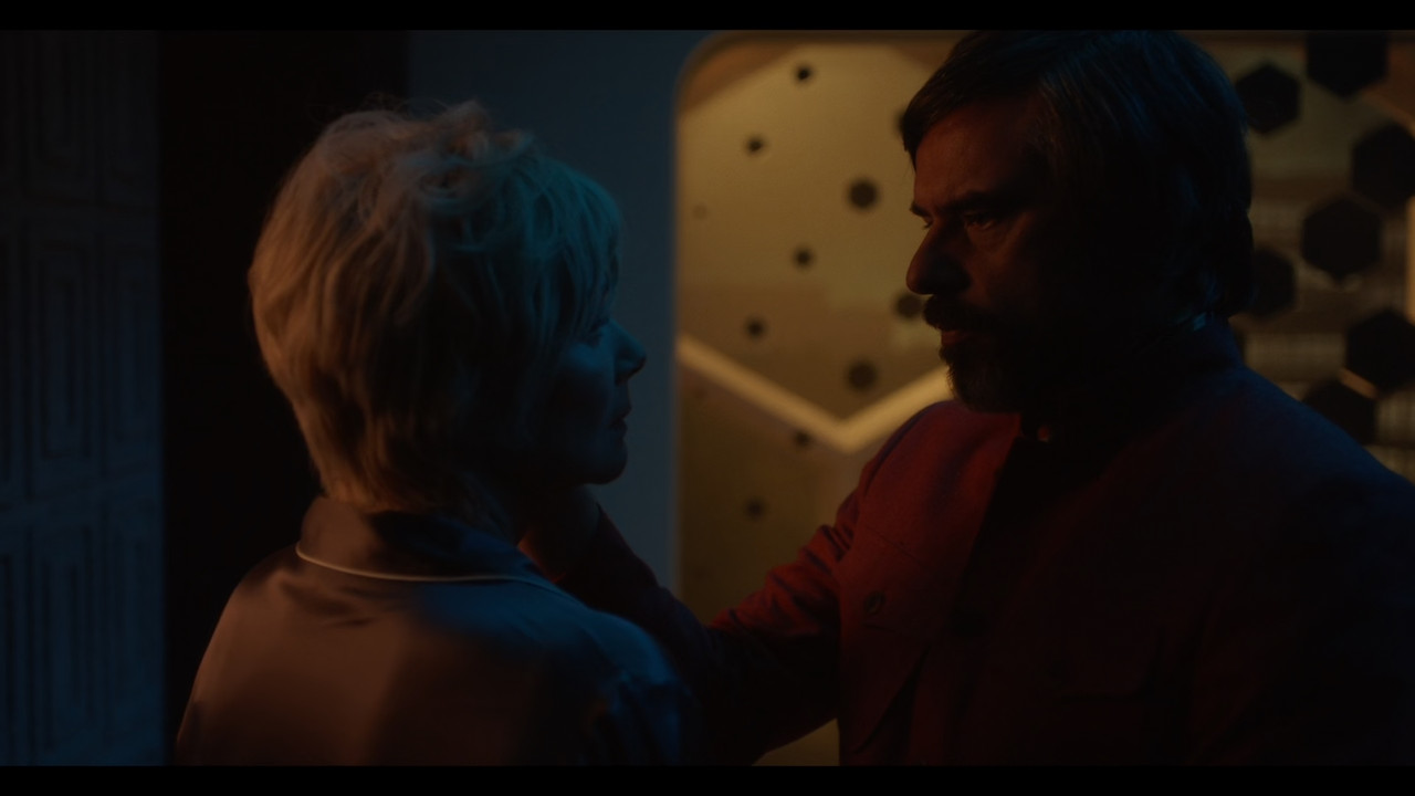 Legion (2017) - S02E09 - Chapter 17 (1080p WEB x265 RZeroX)-1