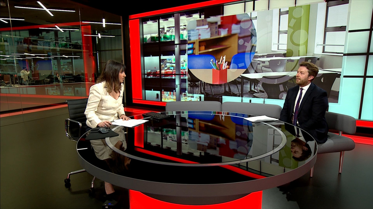 01.08 - 13.30.00 - BBC Wales Today. News and weather from BBC Wales. ....ts_snapshot_11.58.411