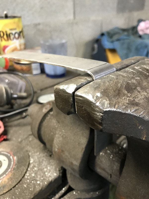 39937848-B93C-4D69-8B5B-0737D2025402