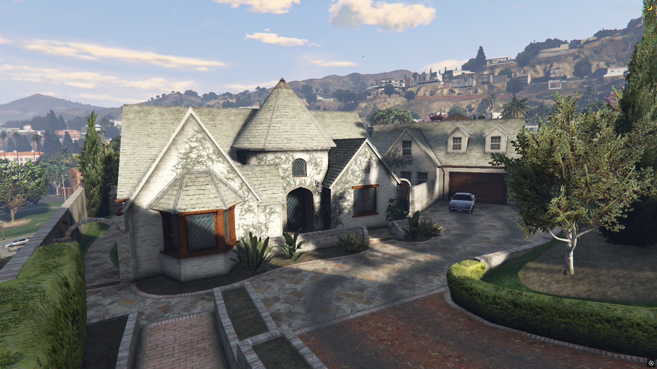 South Mo Milton Drive 22 Mid-End Apartment Interior, Occupancy: True