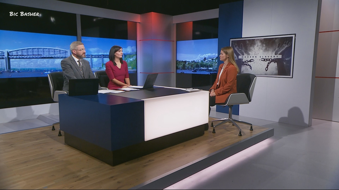 09.23 - 18.00.00 - ITV News West Country. Breaking news and current s....ts_snapshot_11.41.107