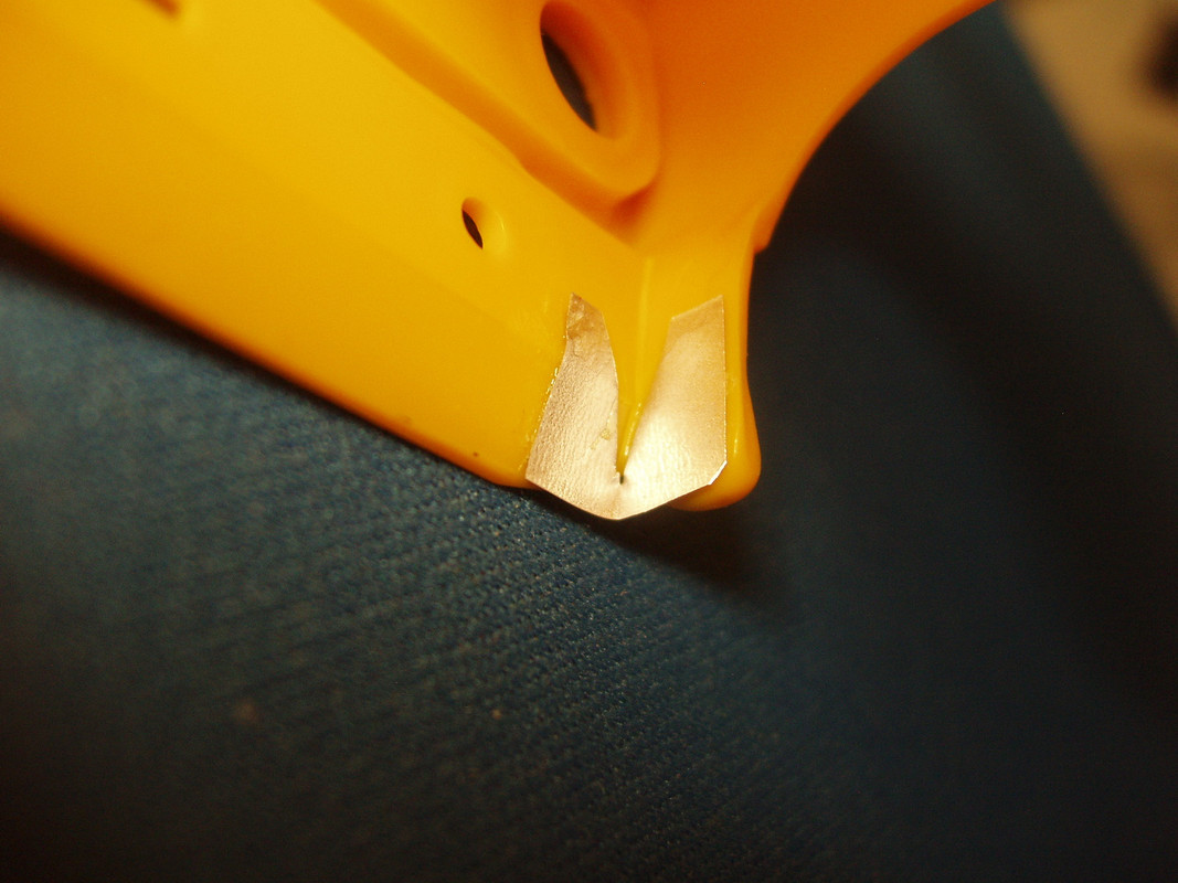 Ελαττωματική ποδιά 2