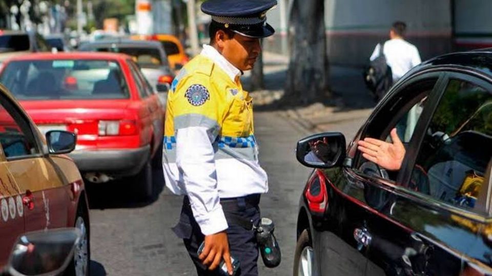 Hoy No Circula 12 de octubre: ¿Qué placas no transitan este miércoles en CDMX y Edomex?