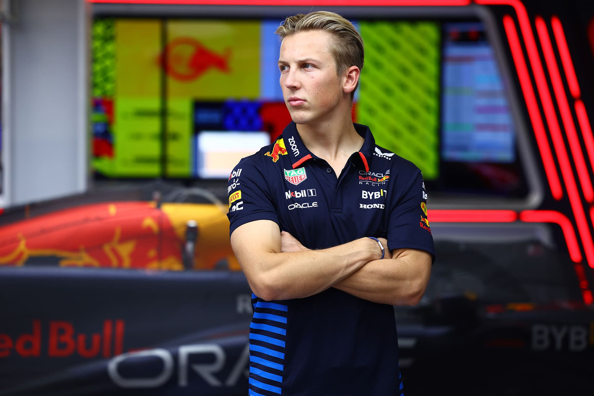 fully-focused-liam-in-the-garage.jpg