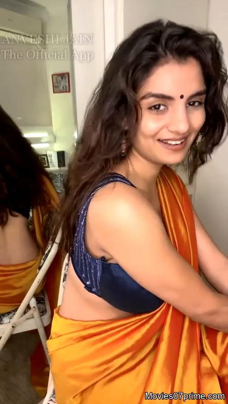 Anveshi jain Live.mp4.0009