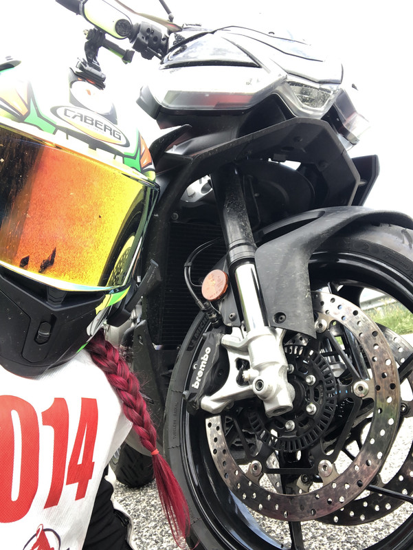 B7FD3994-8539-4571-B8E8-AA16DE69F17B