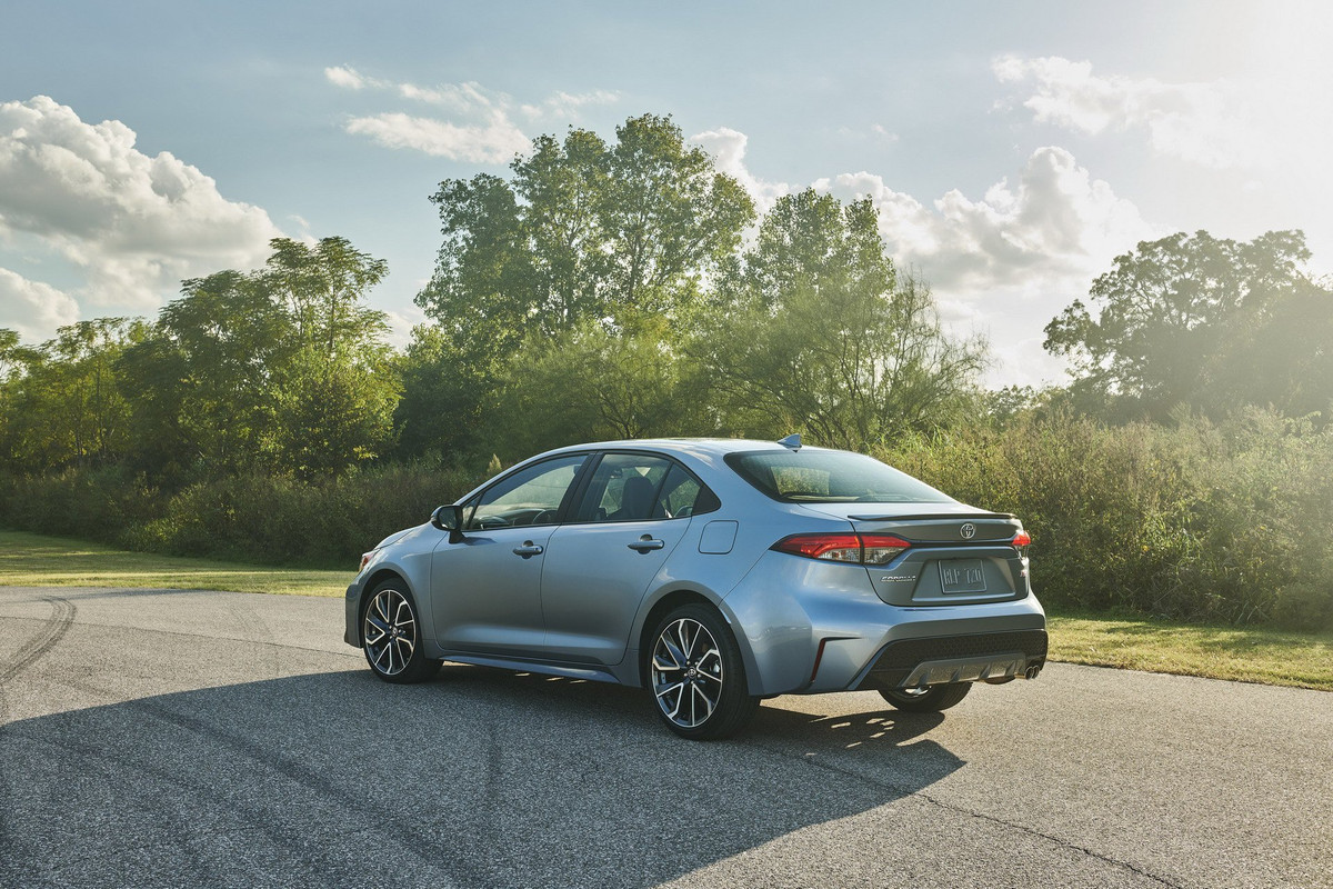 2020 Toyota Corolla (15)