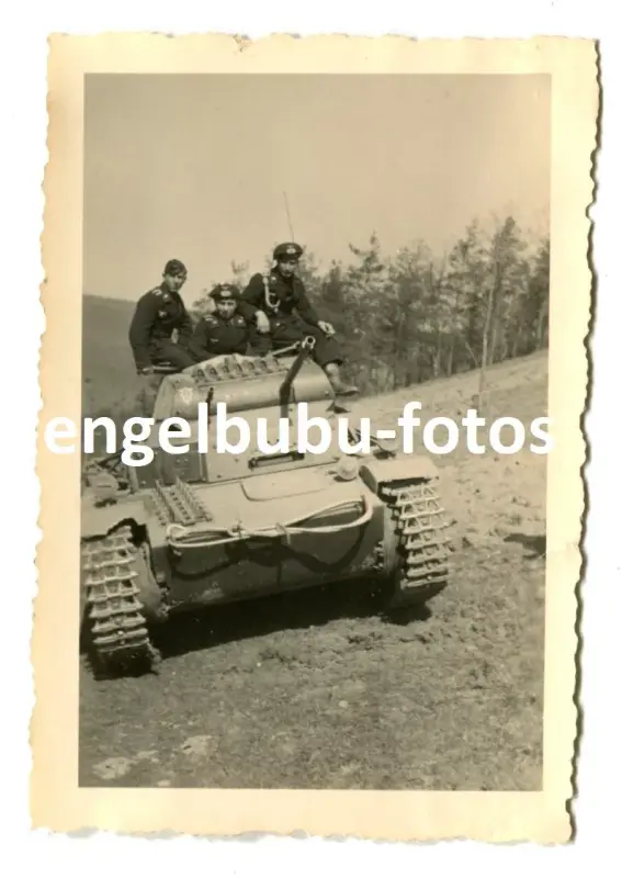 FOTO - Panzer-Regiment 2 (Eisenach) - TOP -PANZER- mit WAPPEN -1.Panzer-Div.- -8