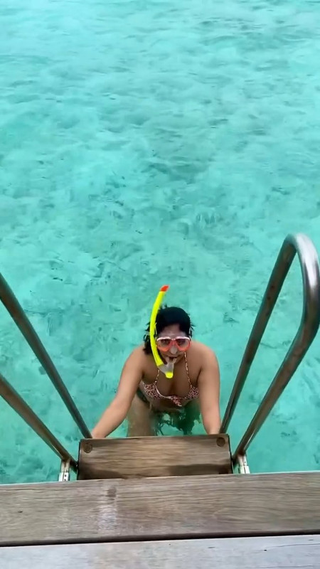 Nikita sexy in bikini.mp4_snapshot_00.07.309