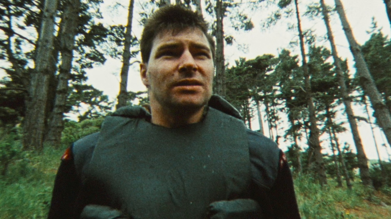 Bad Taste (1987).mkv_011439.125