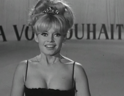 Brigitte-Bardot.gif