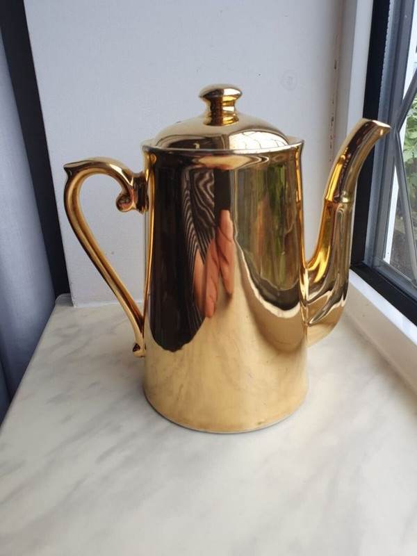 teapot-gold-lustre.jpg