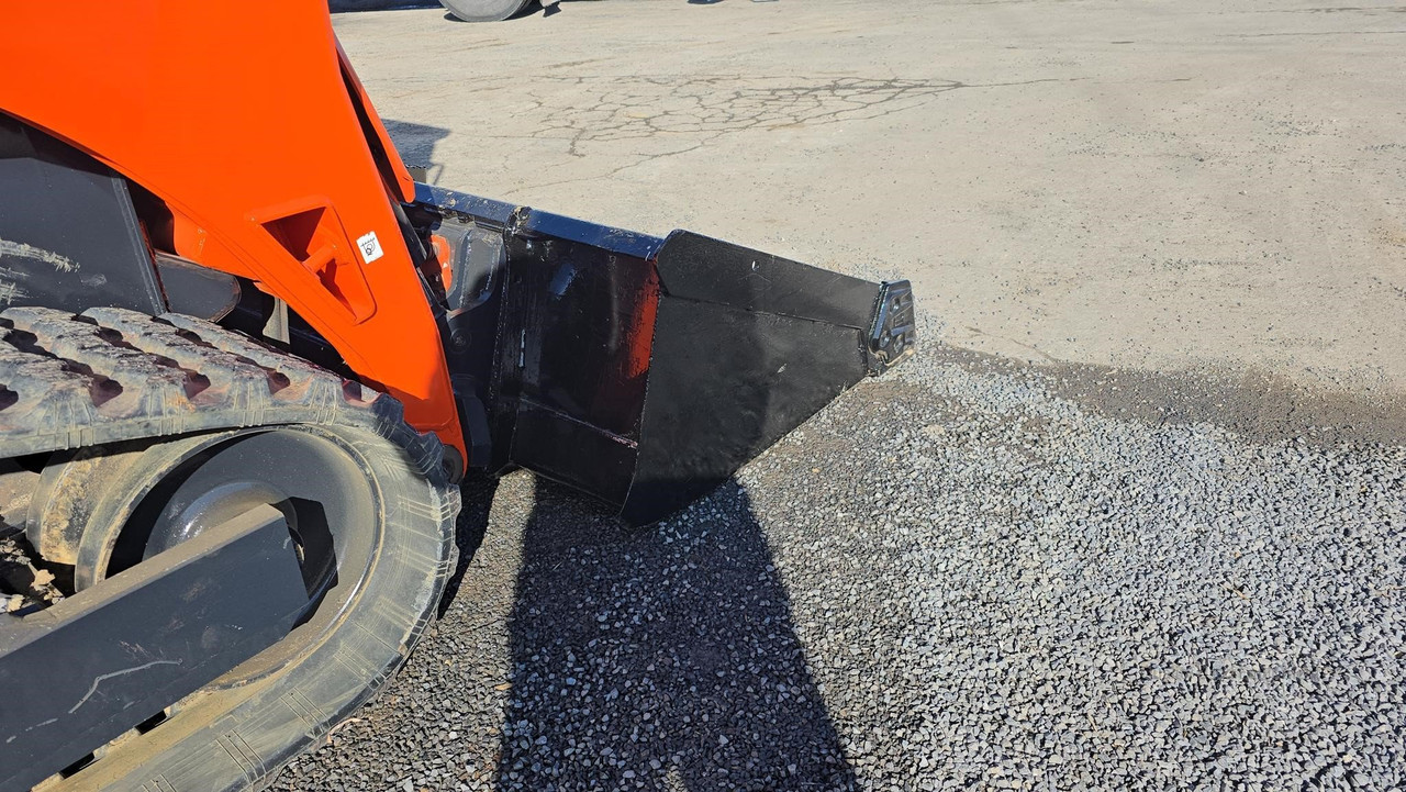 Vehicle thumbnail 18