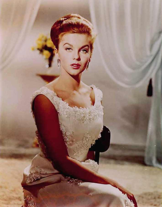 Ann-Margret_mc44
