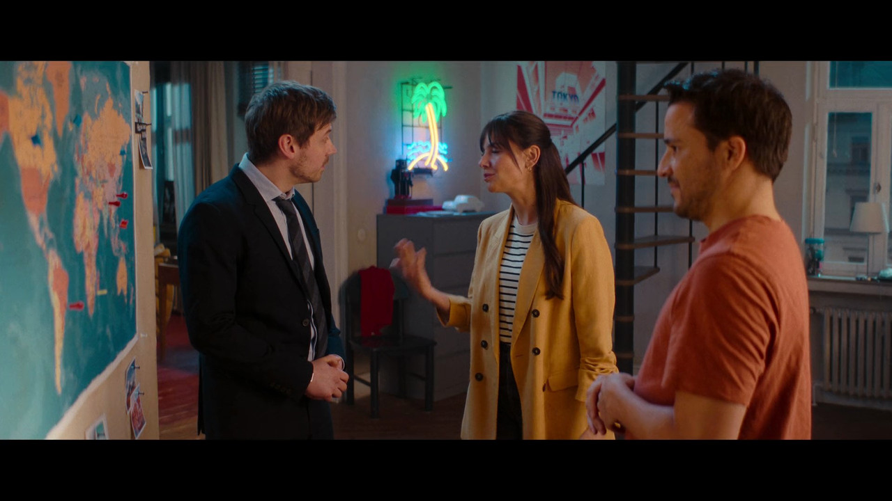 Mi mejor amigo su novia y yo (2026) Full 1080p WEB DL Latino mkv snapshot 00 12 41 491