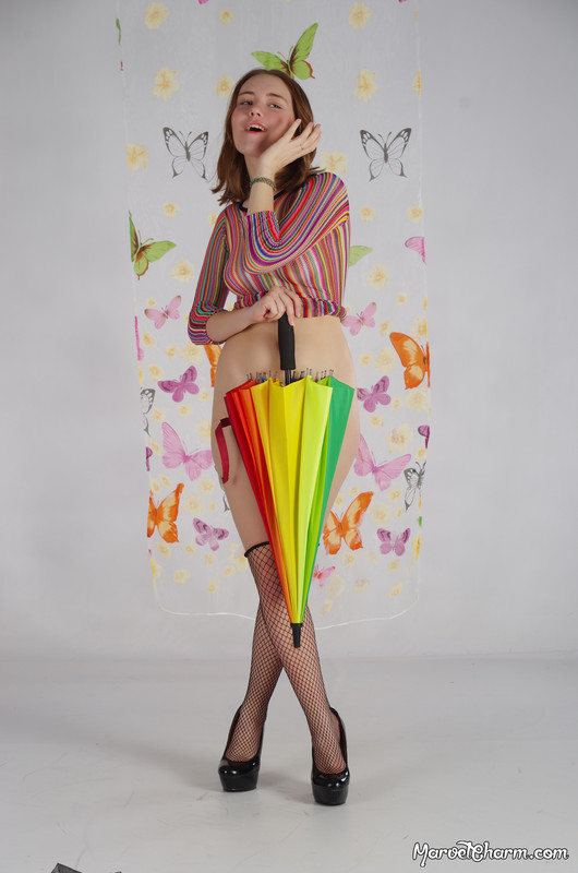 MarvelCharm_Nicolette-Rainbow-091