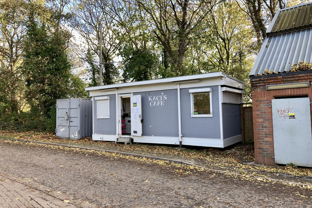 C2790411-B907-40C5-93F4-FA83CE84D5AD