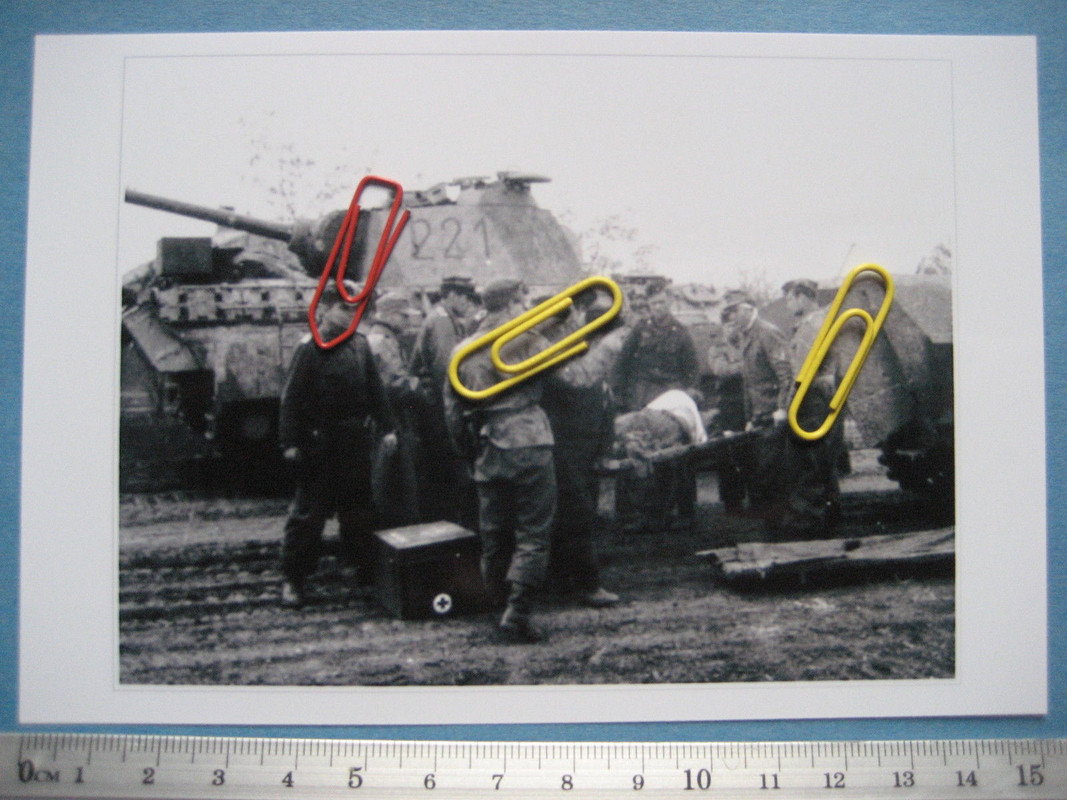 ,Panzer,Tank, WW2, Panther   Infantry, verwundet