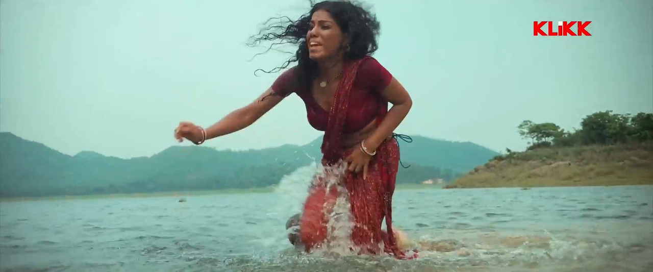 Brishti.Roy_Pilkunj.00_00_15_20.Still004