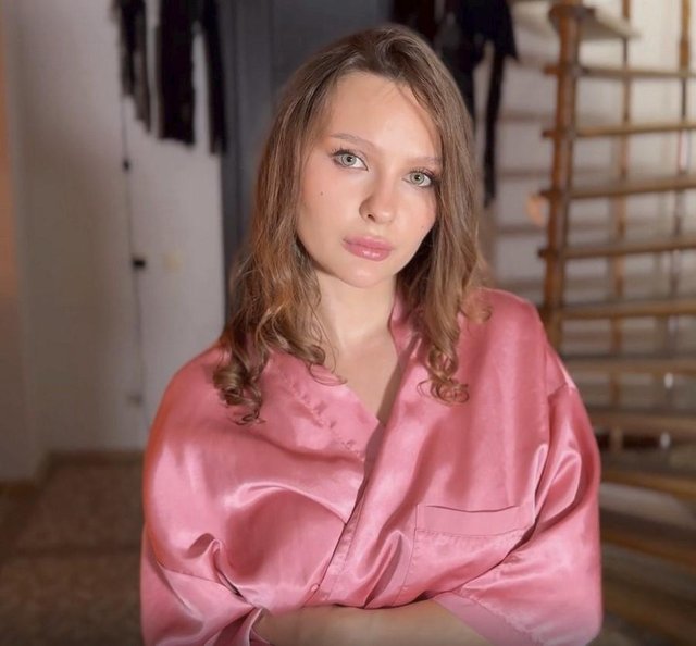 Stepson Blackmails Stepmother With Her Intimate Photos 24