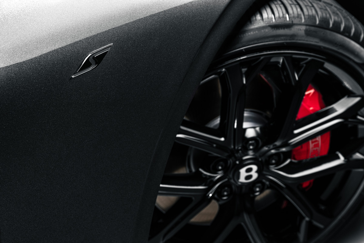 20YearsofContinentalGT-10