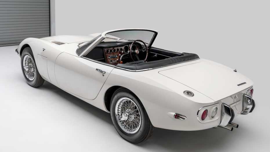 Toyota-2000GT-Convertible