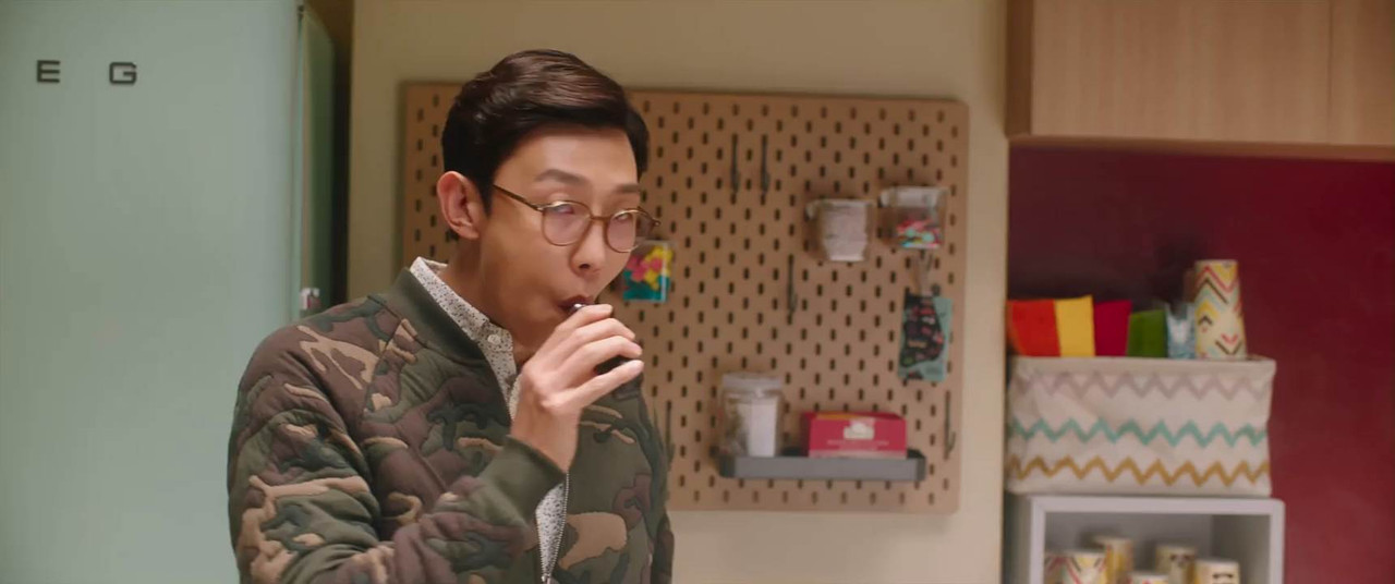 Crazy Romance 2019 BluRay [Hindi + Tamil + Telugu + Korean] 480p, 720p ESub Screenshot