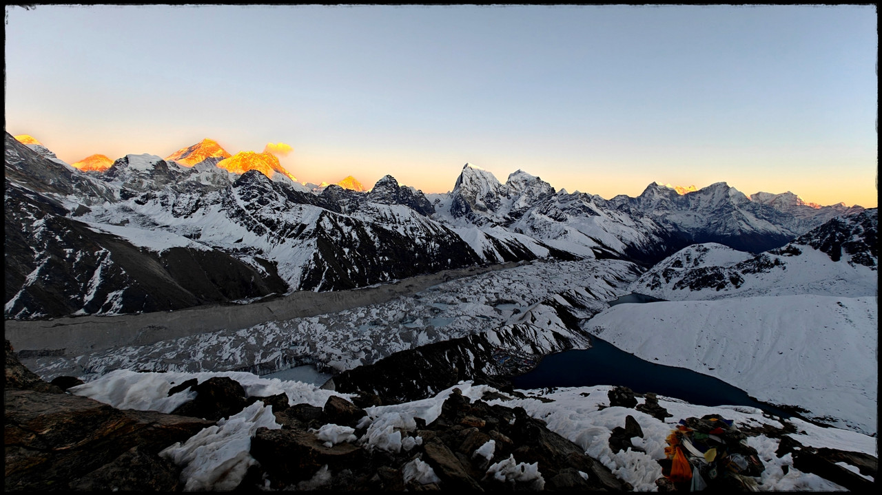 Día 20. Gokyo First Lake + Gokyo Ri - Everest Three Passes Trek: tres pasos, tres cimas, tres campos base (21)