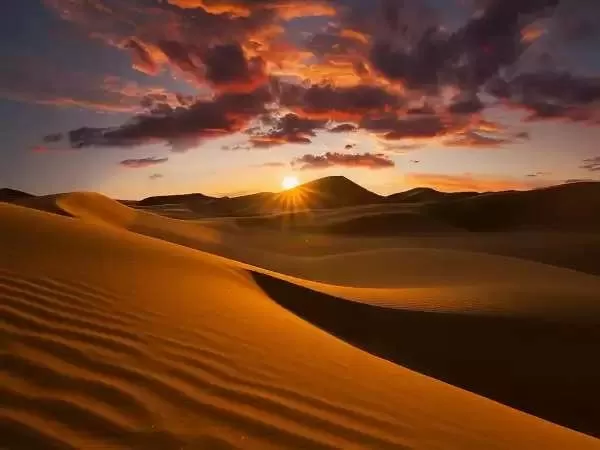 [Image: sahara-desert-profile-9594-3-1701195321.webp]