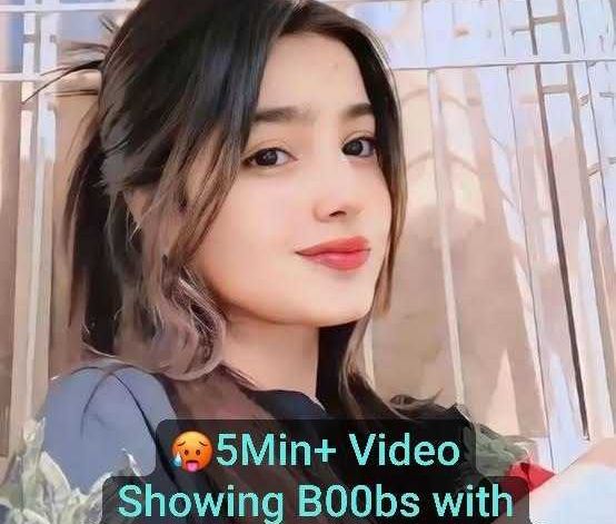 Zoya khan hot stripping girl primium show exclusive showing her boob