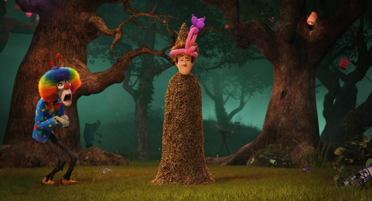 Hotel Transylvania 2 2015 WebRip [Hindi + Tamil + Telugu + English] 480p, 720p, 1080p ESub Screenshot
