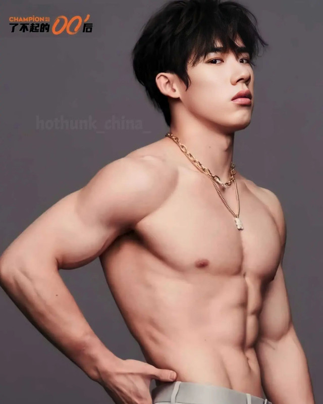 Photo shared by Chinese hunks 全球華男 on July 26, 2023 tagging @hothunk_china_, @gymnasticschina, @zhan