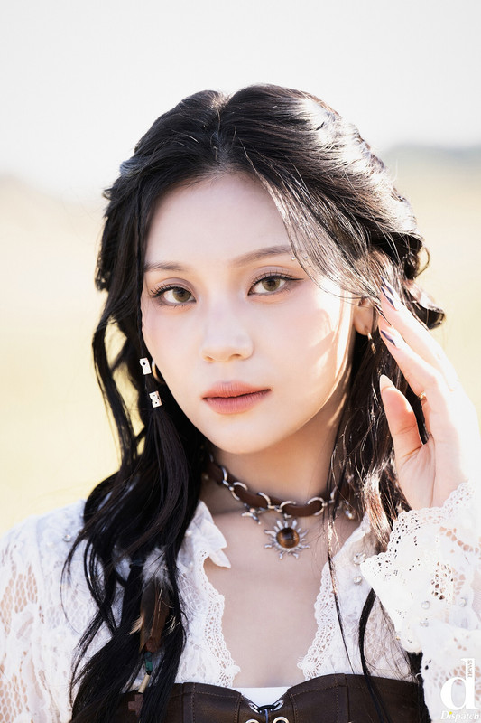 241109-VIVIZ-Umji-Shhh-MV-Behind-by-Dispatch-documents-2