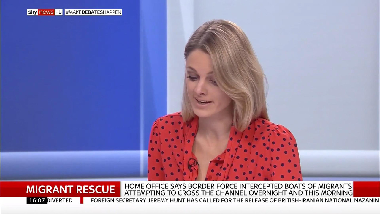 Ali Fortescue 251218.mp4_snapshot_00.55_[2018.12.25_18.42.43]
